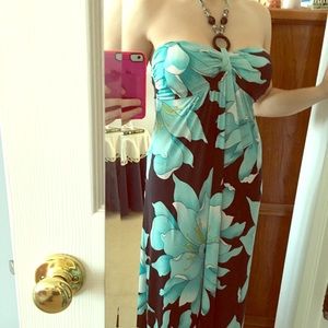 Kisses & Hugs Hawaiian Maxi Dress